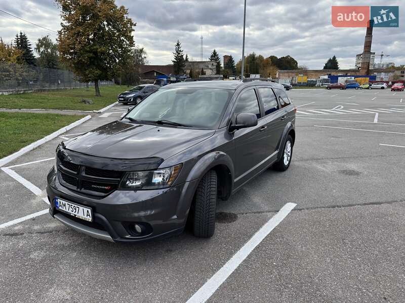 Внедорожник / Кроссовер Dodge Journey 2015 в 