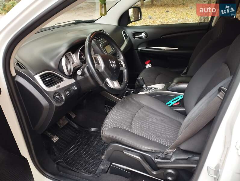 Внедорожник / Кроссовер Dodge Journey 2015 в Виннице