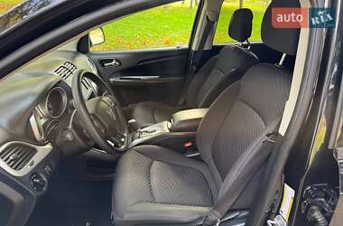 Внедорожник / Кроссовер Dodge Journey 2017 в 