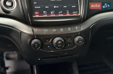 Внедорожник / Кроссовер Dodge Journey 2018 в 