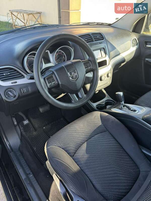 Внедорожник / Кроссовер Dodge Journey 2014 в Луцке