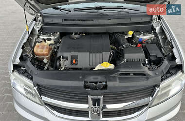 Внедорожник / Кроссовер Dodge Journey 2009 в 