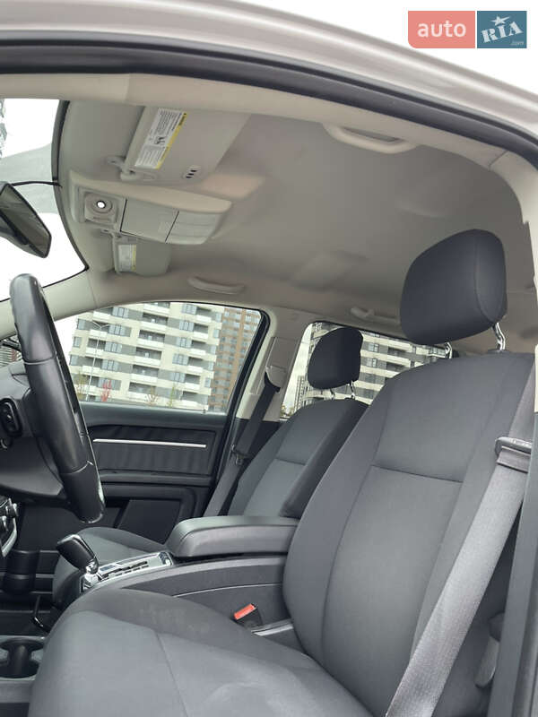 Позашляховик / Кросовер Dodge Journey 2010 в Києві