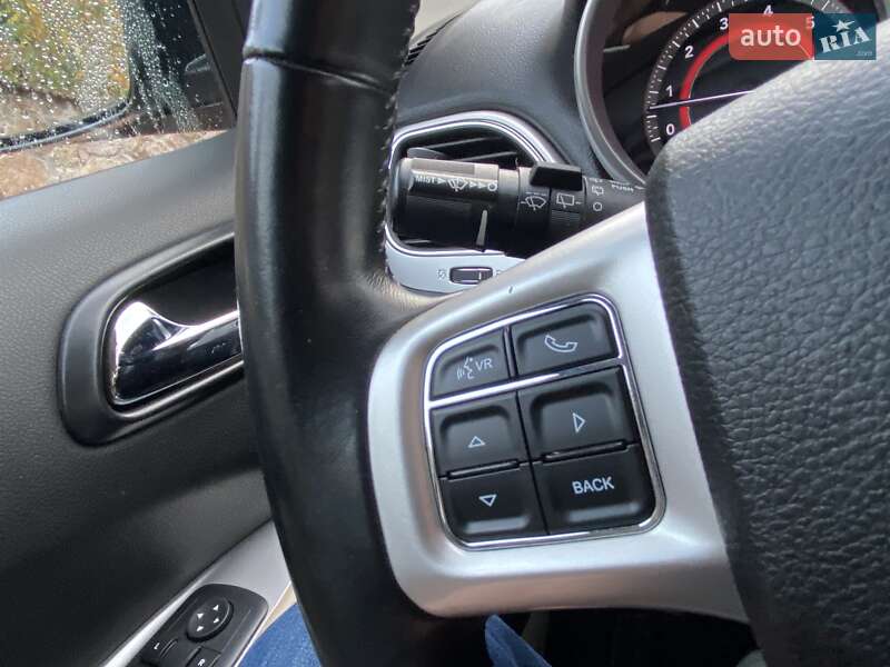 Внедорожник / Кроссовер Dodge Journey 2017 в Киеве фото 32 Внедорожник / Кроссовер Dodge Journey 2017 в Киеве