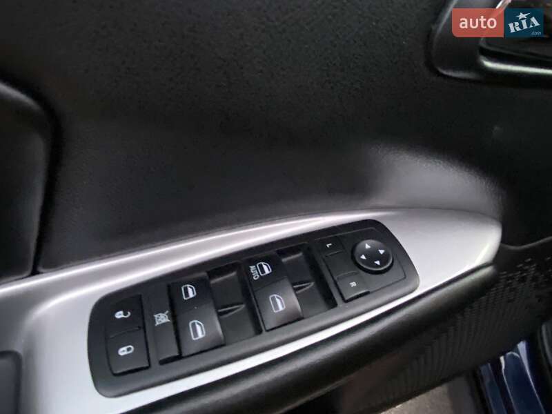 Внедорожник / Кроссовер Dodge Journey 2018 в Киеве