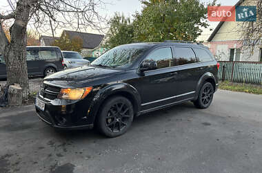Позашляховик / Кросовер Dodge Journey 2015 в  Позашляховик / Кросовер Dodge Journey 2015 в