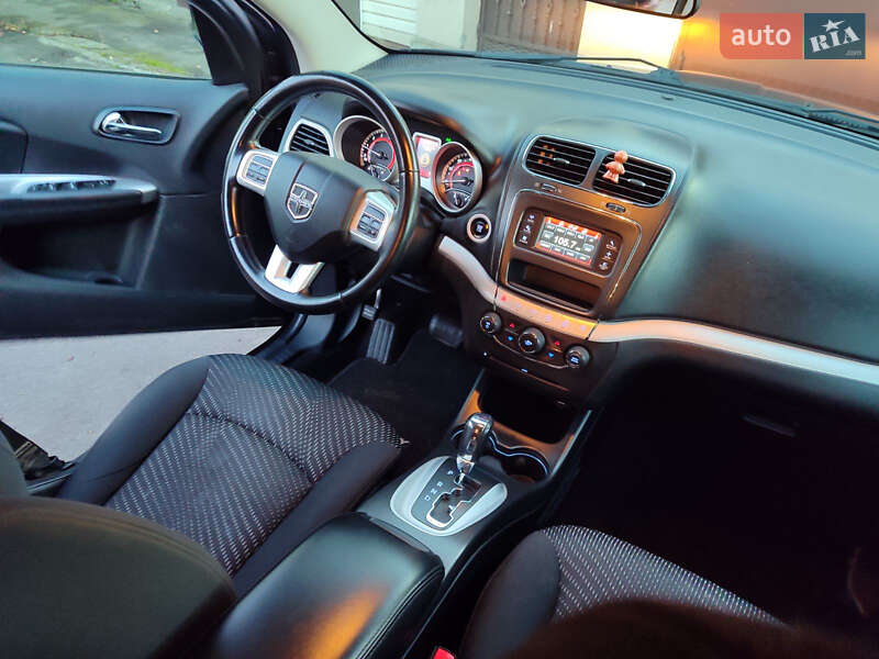 Внедорожник / Кроссовер Dodge Journey 2015 в Белой Церкви фото 10 Внедорожник / Кроссовер Dodge Journey 2015 в Белой Церкви