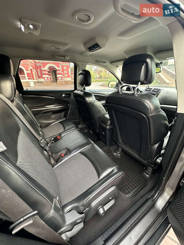 Внедорожник / Кроссовер Dodge Journey 2016 в Днепре фото 16 Внедорожник / Кроссовер Dodge Journey 2016 в Днепре