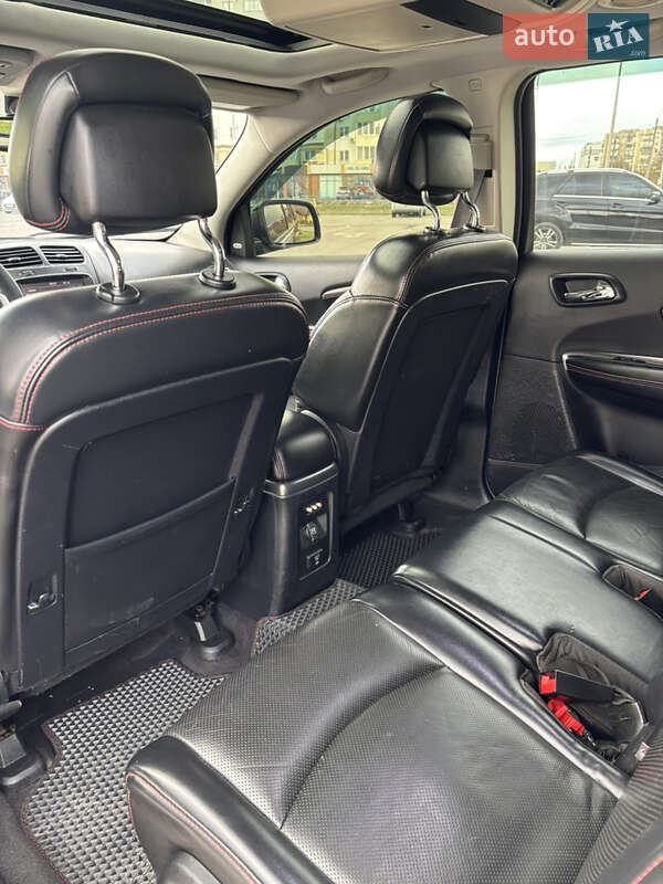 Внедорожник / Кроссовер Dodge Journey 2014 в Ивано-Франковске фото 16 Внедорожник / Кроссовер Dodge Journey 2014 в Ивано-Франковске