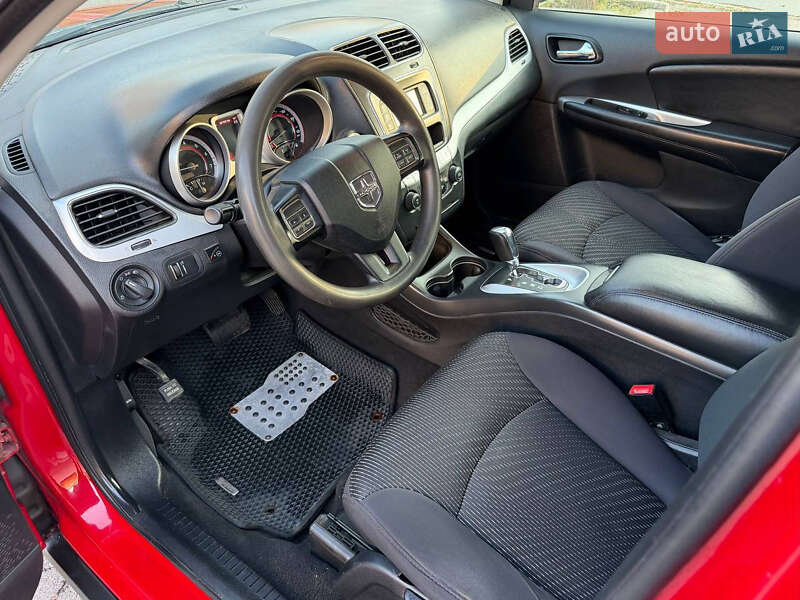 Позашляховик / Кросовер Dodge Journey 2012 в Харкові фото 11 Позашляховик / Кросовер Dodge Journey 2012 в Харкові