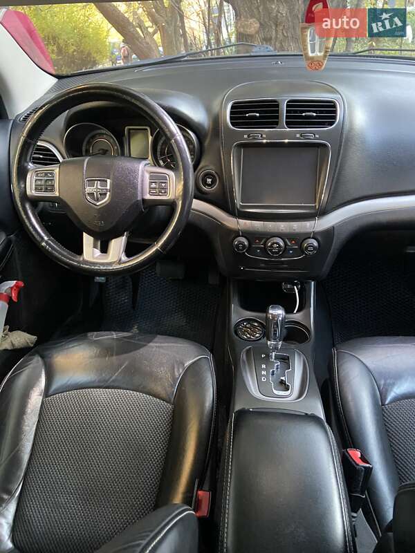 Позашляховик / Кросовер Dodge Journey 2015 в Чернівцях фото 6 Позашляховик / Кросовер Dodge Journey 2015 в Чернівцях
