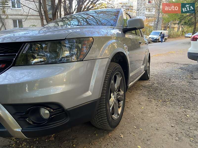 Позашляховик / Кросовер Dodge Journey 2015 в Чернівцях фото 27 Позашляховик / Кросовер Dodge Journey 2015 в Чернівцях