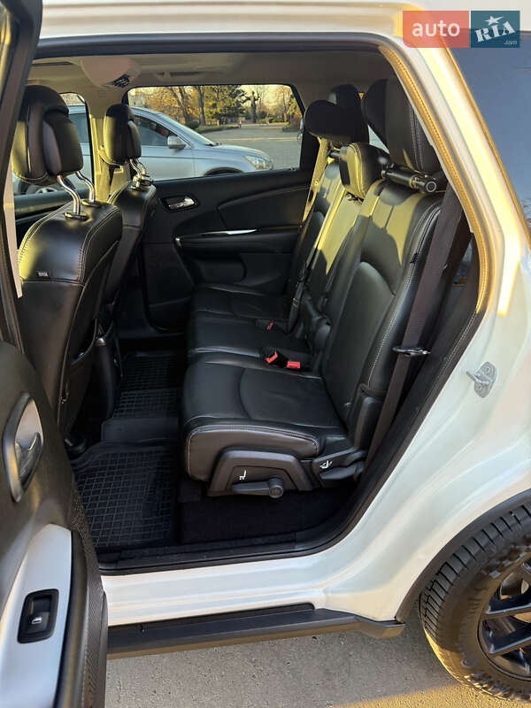 Внедорожник / Кроссовер Dodge Journey 2015 в Тернополе фото 13 Внедорожник / Кроссовер Dodge Journey 2015 в Тернополе