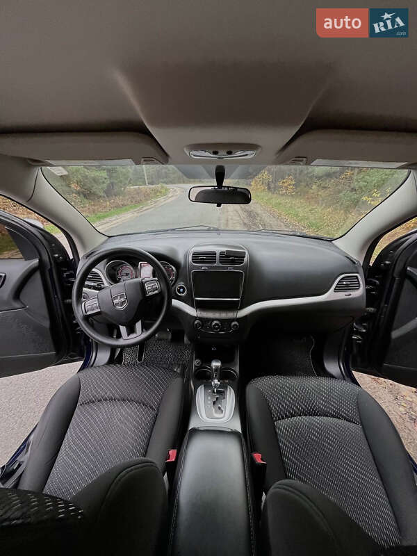 Внедорожник / Кроссовер Dodge Journey 2016 в Нетешине фото 10 Внедорожник / Кроссовер Dodge Journey 2016 в Нетешине
