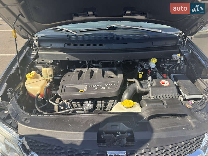 Внедорожник / Кроссовер Dodge Journey 2012 в Киеве фото 18 Внедорожник / Кроссовер Dodge Journey 2012 в Киеве