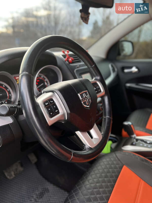 Внедорожник / Кроссовер Dodge Journey 2014 в Староконстантинове фото 12 Внедорожник / Кроссовер Dodge Journey 2014 в Староконстантинове