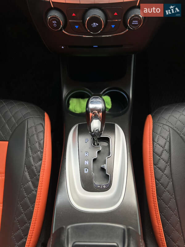 Внедорожник / Кроссовер Dodge Journey 2014 в Староконстантинове фото 15 Внедорожник / Кроссовер Dodge Journey 2014 в Староконстантинове