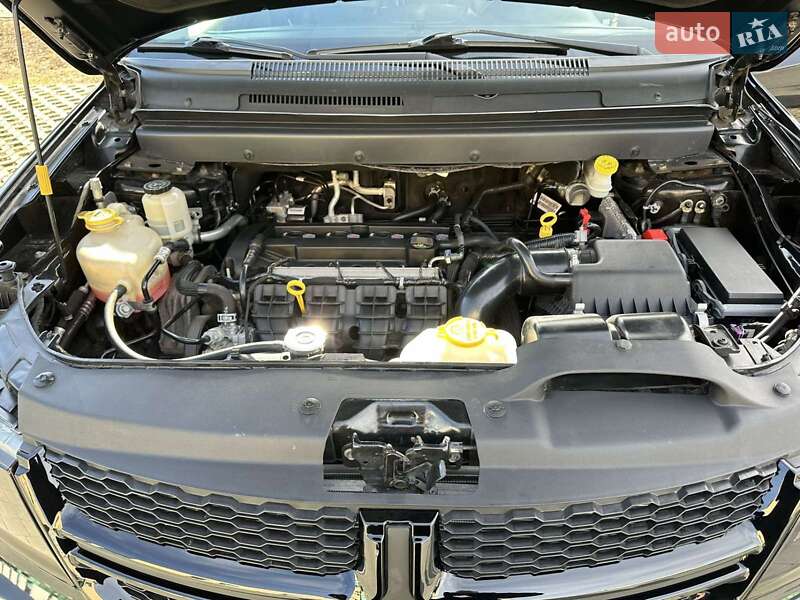 Позашляховик / Кросовер Dodge Journey 2017 в Хмельницькому