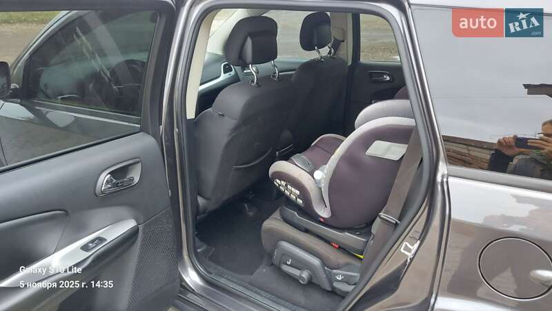 Позашляховик / Кросовер Dodge Journey 2017 в Черкасах фото 14 Позашляховик / Кросовер Dodge Journey 2017 в Черкасах