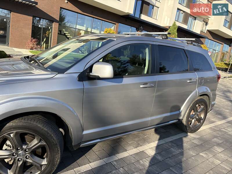 Внедорожник / Кроссовер Dodge Journey 2017 в Ужгороде