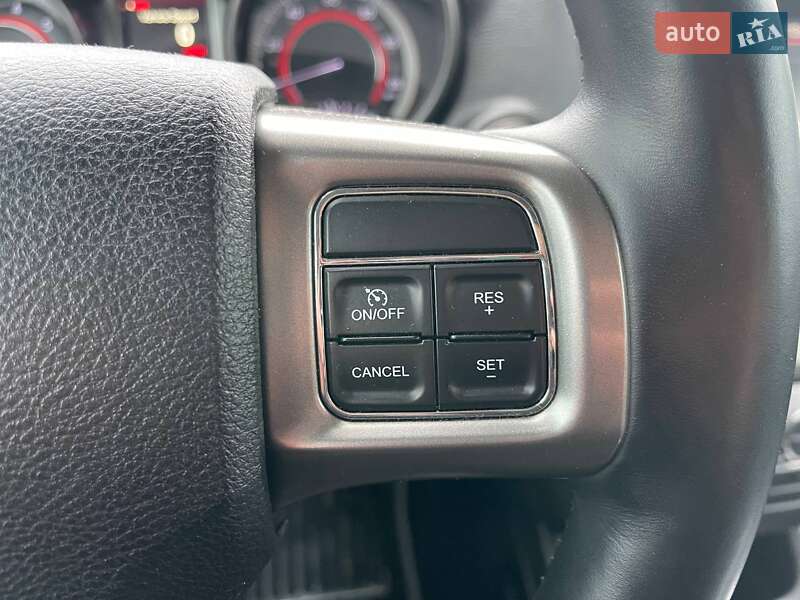 Внедорожник / Кроссовер Dodge Journey 2018 в Киеве фото 21 Внедорожник / Кроссовер Dodge Journey 2018 в Киеве