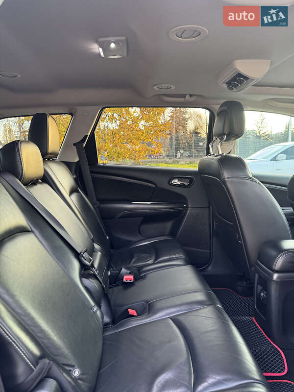 Позашляховик / Кросовер Dodge Journey 2016 в Житомирі