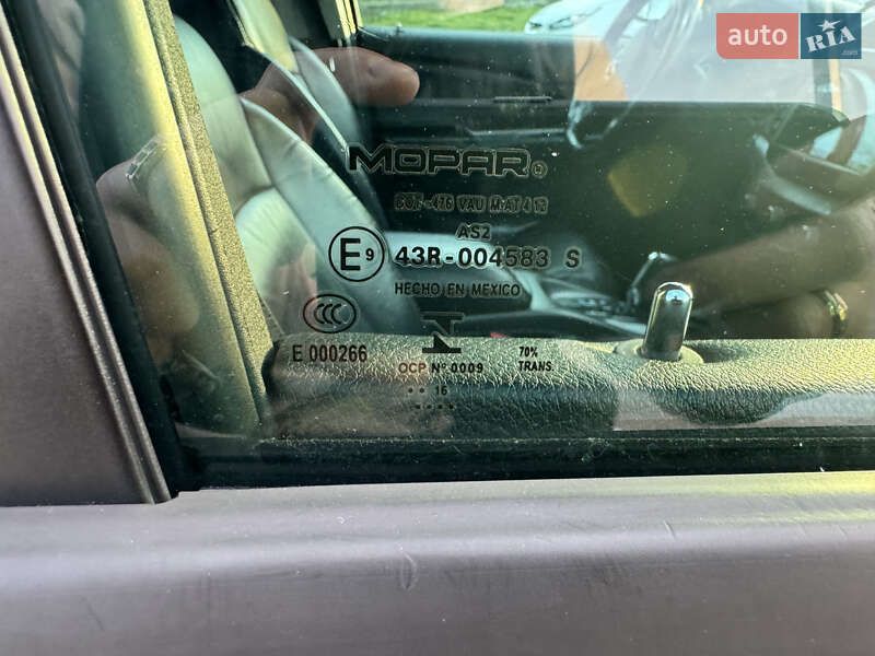 Позашляховик / Кросовер Dodge Journey 2016 в Житомирі