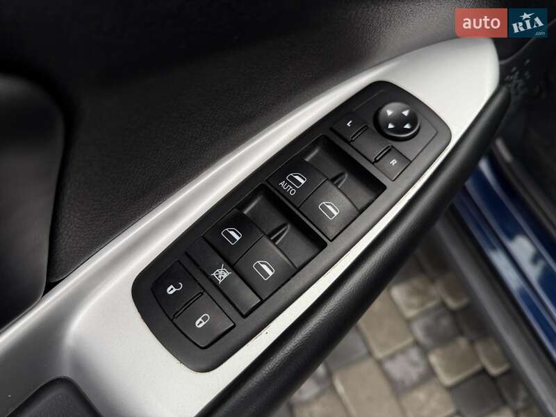 Внедорожник / Кроссовер Dodge Journey 2020 в Львове