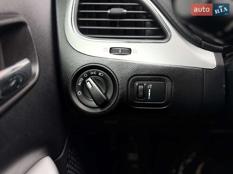 Внедорожник / Кроссовер Dodge Journey 2020 в Львове