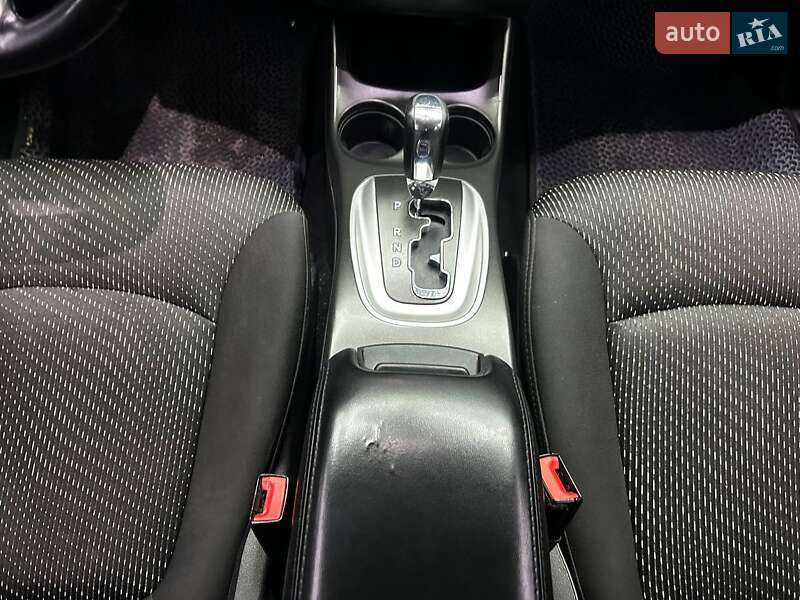 Позашляховик / Кросовер Dodge Journey 2014 в Чернівцях