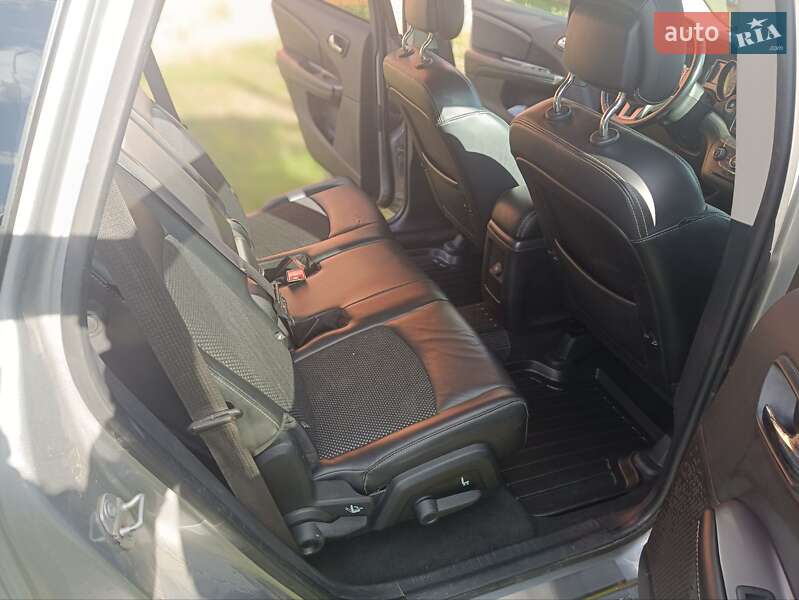 Внедорожник / Кроссовер Dodge Journey 2019 в Львове