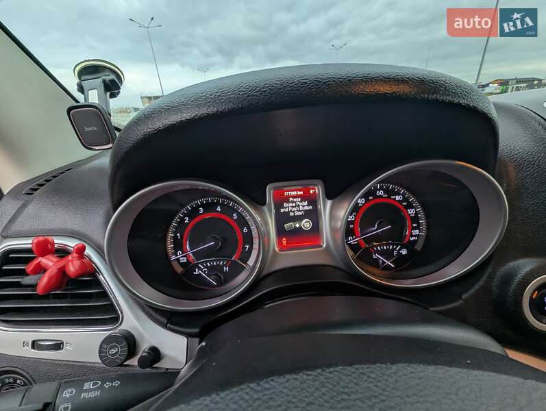 Внедорожник / Кроссовер Dodge Journey 2014 в Львове