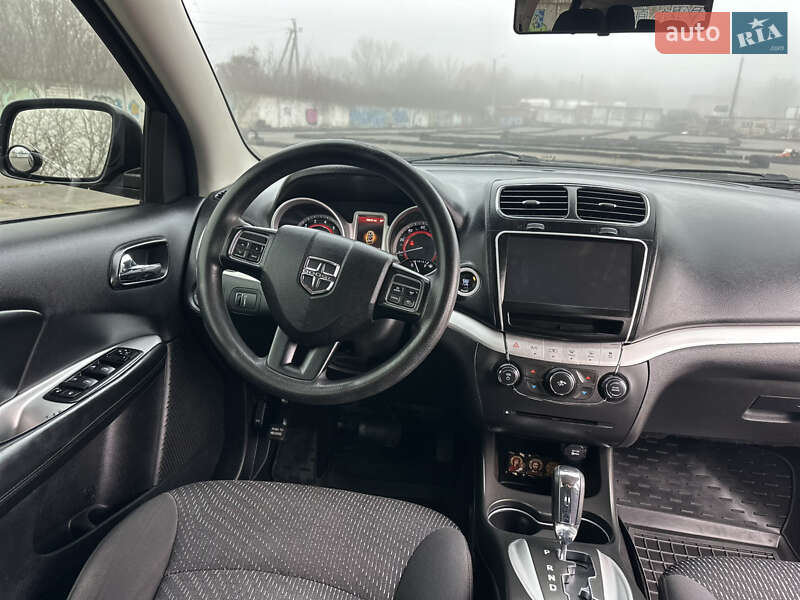 Позашляховик / Кросовер Dodge Journey 2015 в Хмельницькому фото 17 Позашляховик / Кросовер Dodge Journey 2015 в Хмельницькому