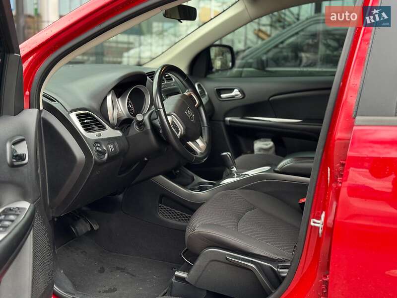 Внедорожник / Кроссовер Dodge Journey 2017 в Киеве фото 15 Внедорожник / Кроссовер Dodge Journey 2017 в Киеве