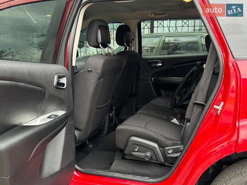 Внедорожник / Кроссовер Dodge Journey 2017 в Киеве фото 31 Внедорожник / Кроссовер Dodge Journey 2017 в Киеве