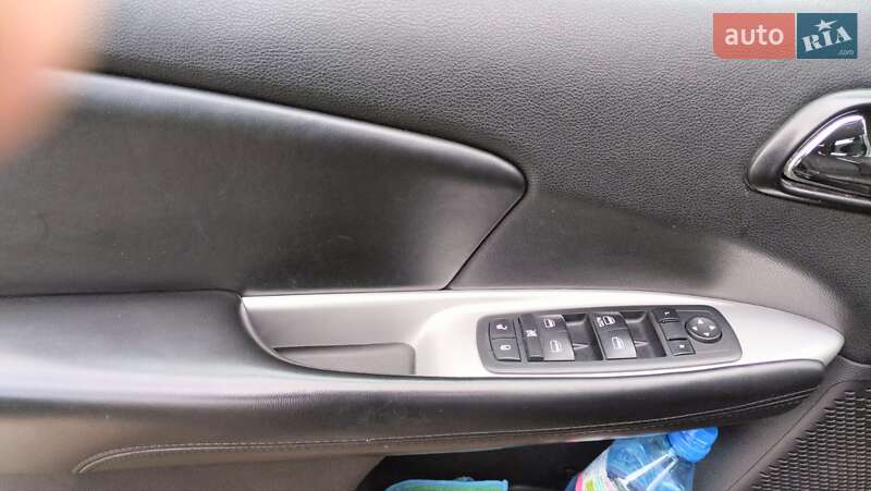 Внедорожник / Кроссовер Dodge Journey 2012 в Житомире фото 11 Внедорожник / Кроссовер Dodge Journey 2012 в Житомире