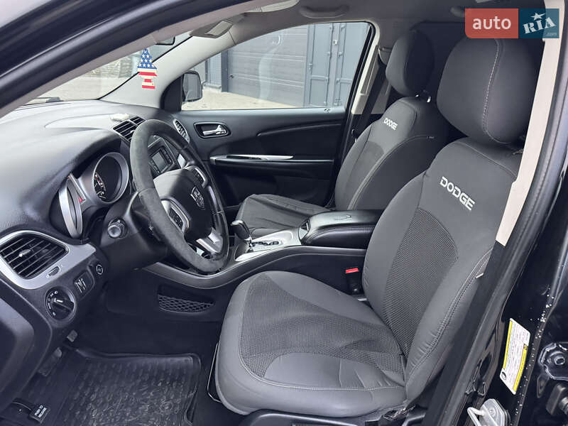 Внедорожник / Кроссовер Dodge Journey 2016 в Владимире