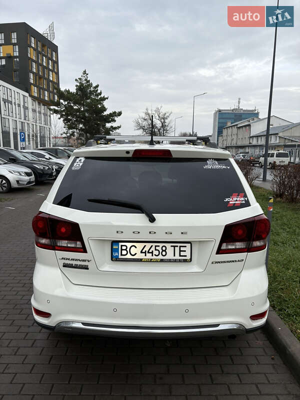 Позашляховик / Кросовер Dodge Journey 2017 в Львові фото 23 Позашляховик / Кросовер Dodge Journey 2017 в Львові