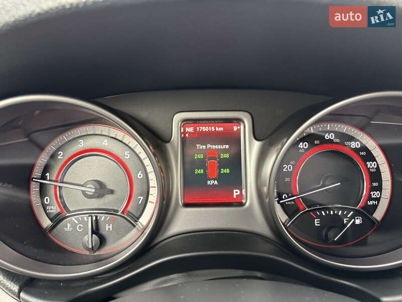 Позашляховик / Кросовер Dodge Journey 2017 в Львові фото 43 Позашляховик / Кросовер Dodge Journey 2017 в Львові