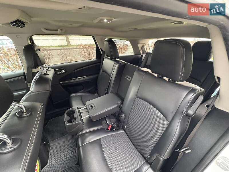 Позашляховик / Кросовер Dodge Journey 2017 в Львові фото 53 Позашляховик / Кросовер Dodge Journey 2017 в Львові