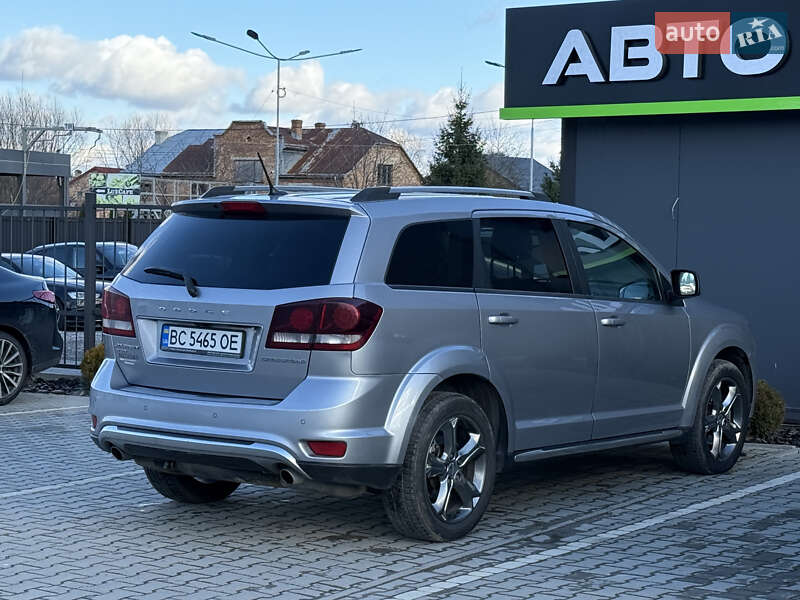Позашляховик / Кросовер Dodge Journey 2015 в Львові