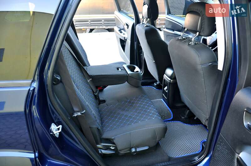 Позашляховик / Кросовер Dodge Journey 2017 в Львові фото 10 Позашляховик / Кросовер Dodge Journey 2017 в Львові