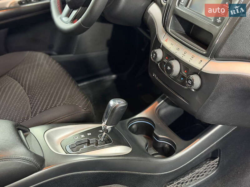 Внедорожник / Кроссовер Dodge Journey 2012 в Харькове