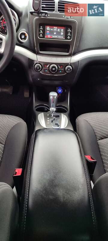 Внедорожник / Кроссовер Dodge Journey 2014 в Виннице