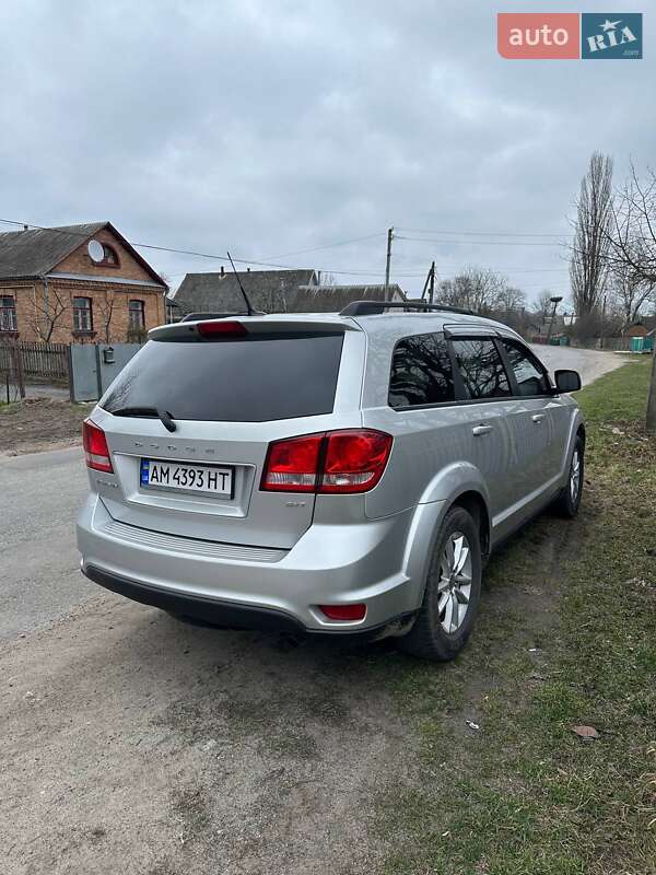 Внедорожник / Кроссовер Dodge Journey 2013 в Любаре