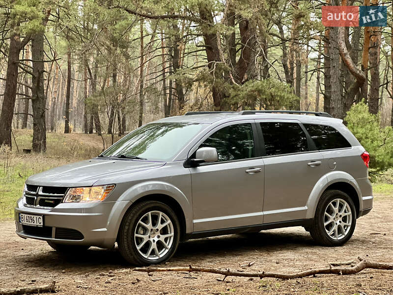 Позашляховик / Кросовер Dodge Journey 2014 в Горішніх Плавнях