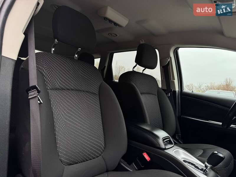 Внедорожник / Кроссовер Dodge Journey 2017 в Ровно