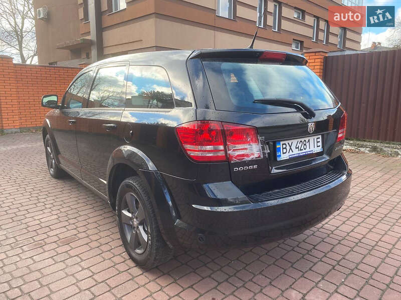Внедорожник / Кроссовер Dodge Journey 2010 в Хмельницком