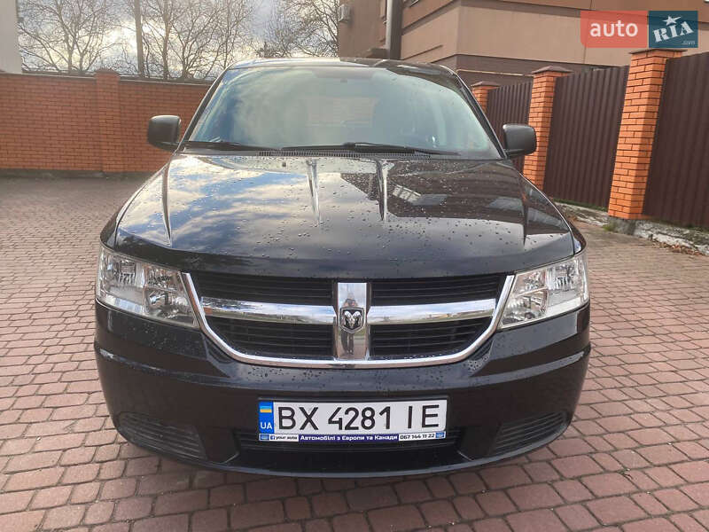 Внедорожник / Кроссовер Dodge Journey 2010 в Хмельницком