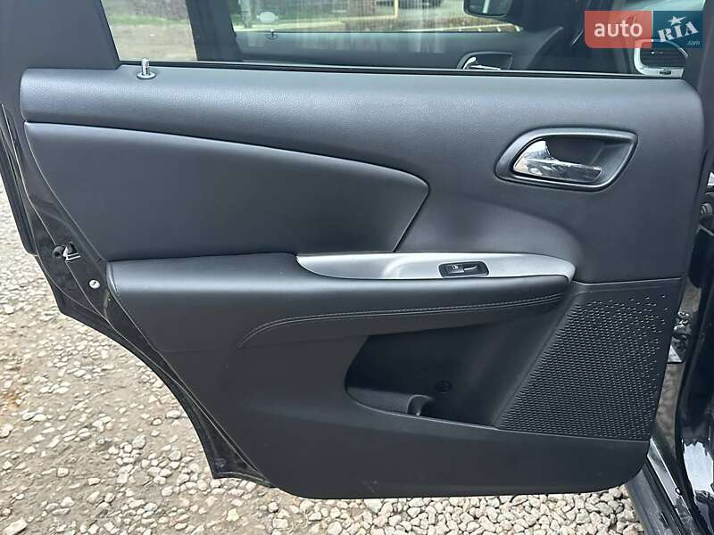 Позашляховик / Кросовер Dodge Journey 2016 в Одесі